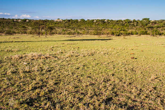 Hemingways - Ol Seki - lodge exterior 5 - ARTICLE FOR OL SEKI.jpg